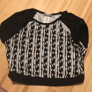 Swim crop top rash guard